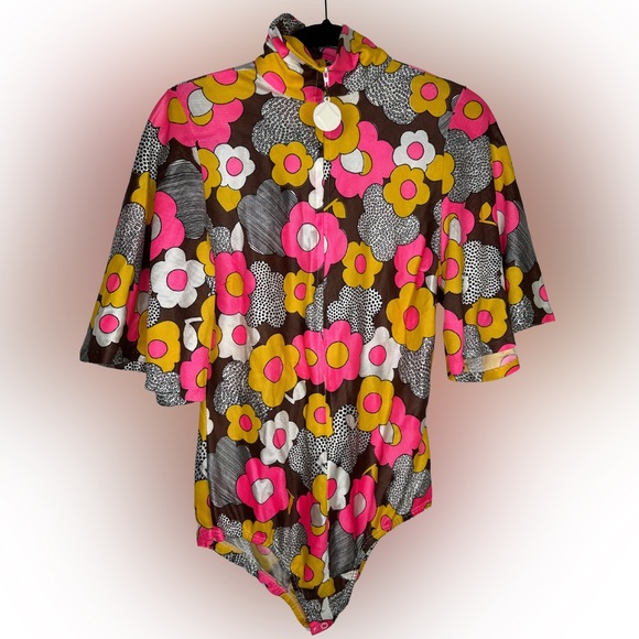 Vintage Tops - Beautiful neon floral bodysuit